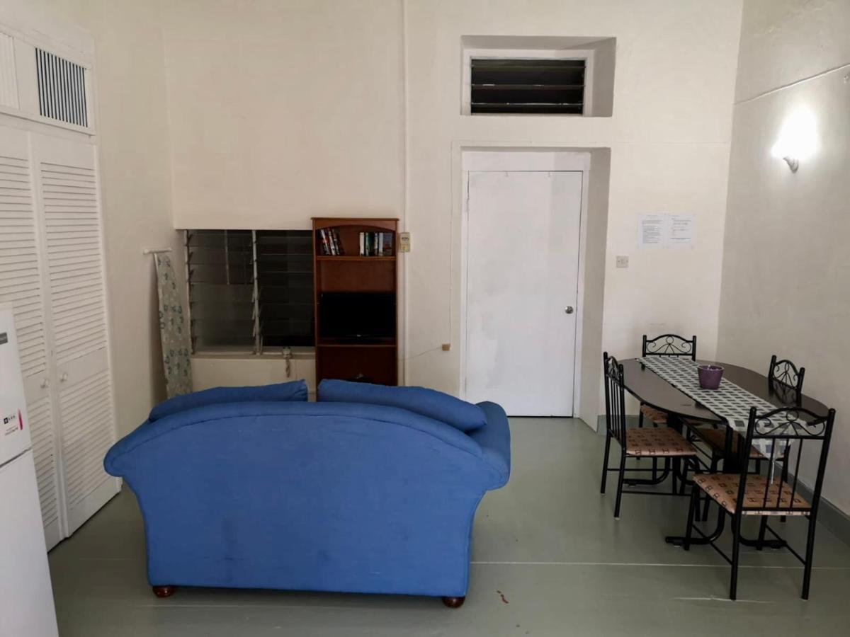 Ventnor House Apartments บริดจ์ทาวน์ ภายนอก รูปภาพ