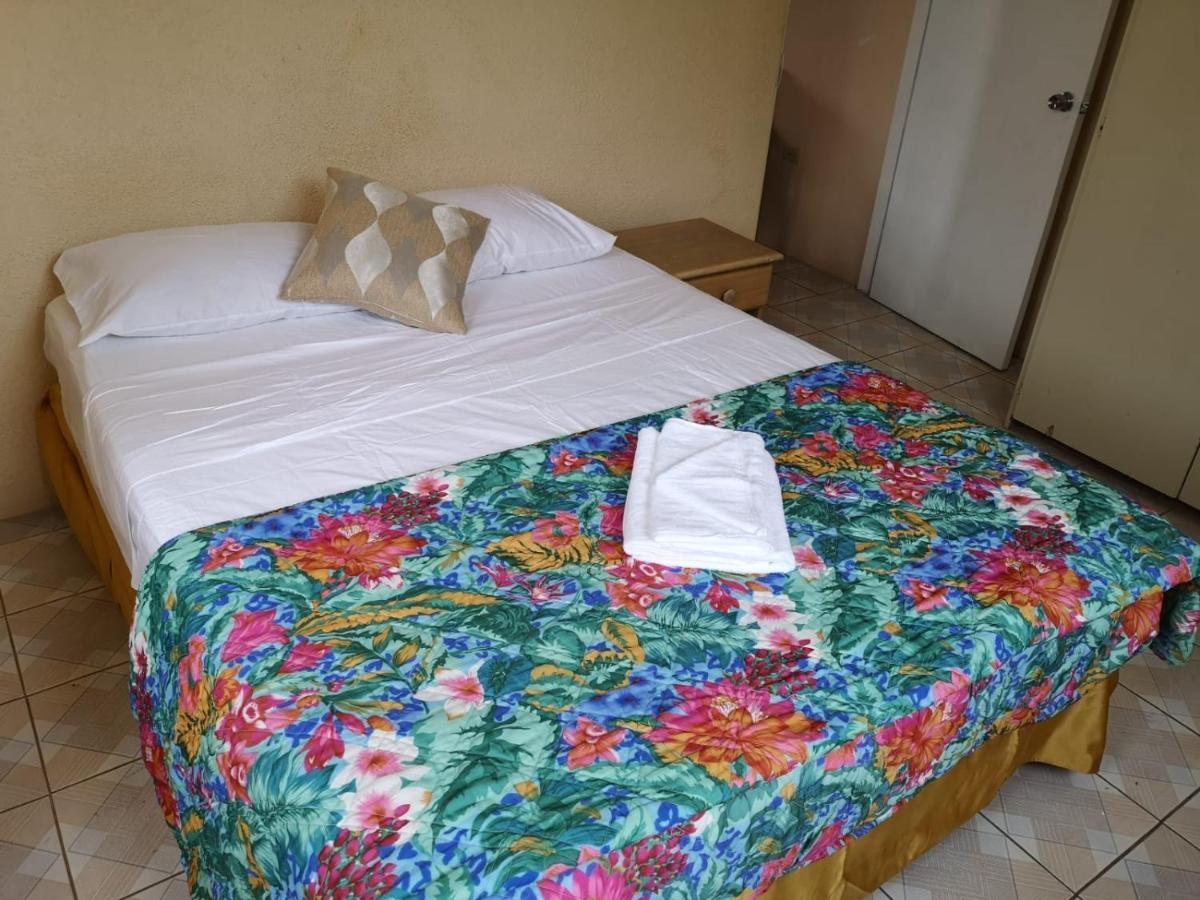 Ventnor House Apartments บริดจ์ทาวน์ ภายนอก รูปภาพ