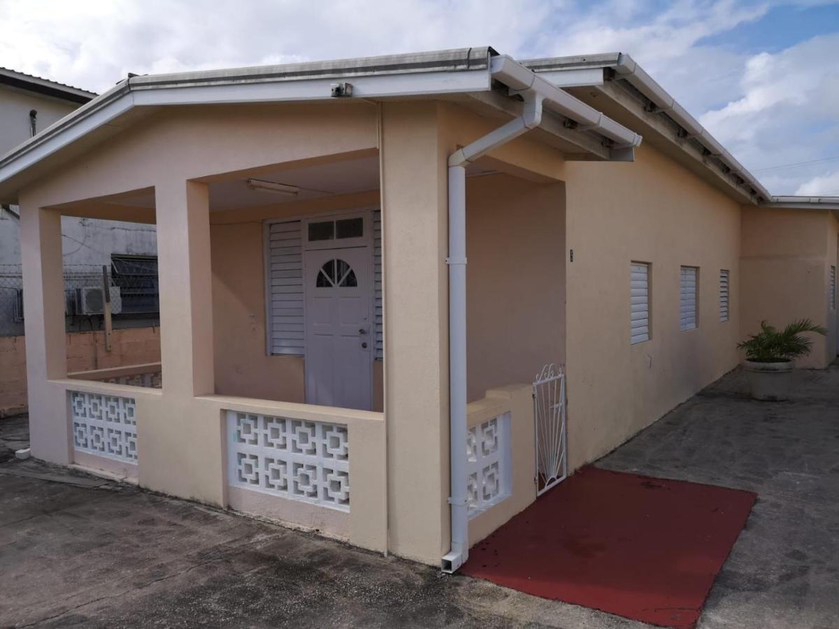 Ventnor House Apartments บริดจ์ทาวน์ ภายนอก รูปภาพ