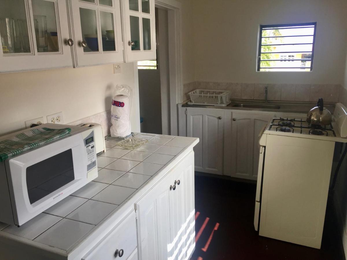 Ventnor House Apartments บริดจ์ทาวน์ ภายนอก รูปภาพ