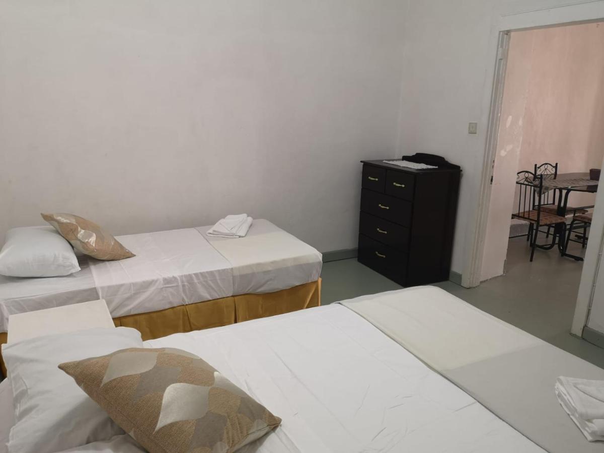 Ventnor House Apartments บริดจ์ทาวน์ ภายนอก รูปภาพ